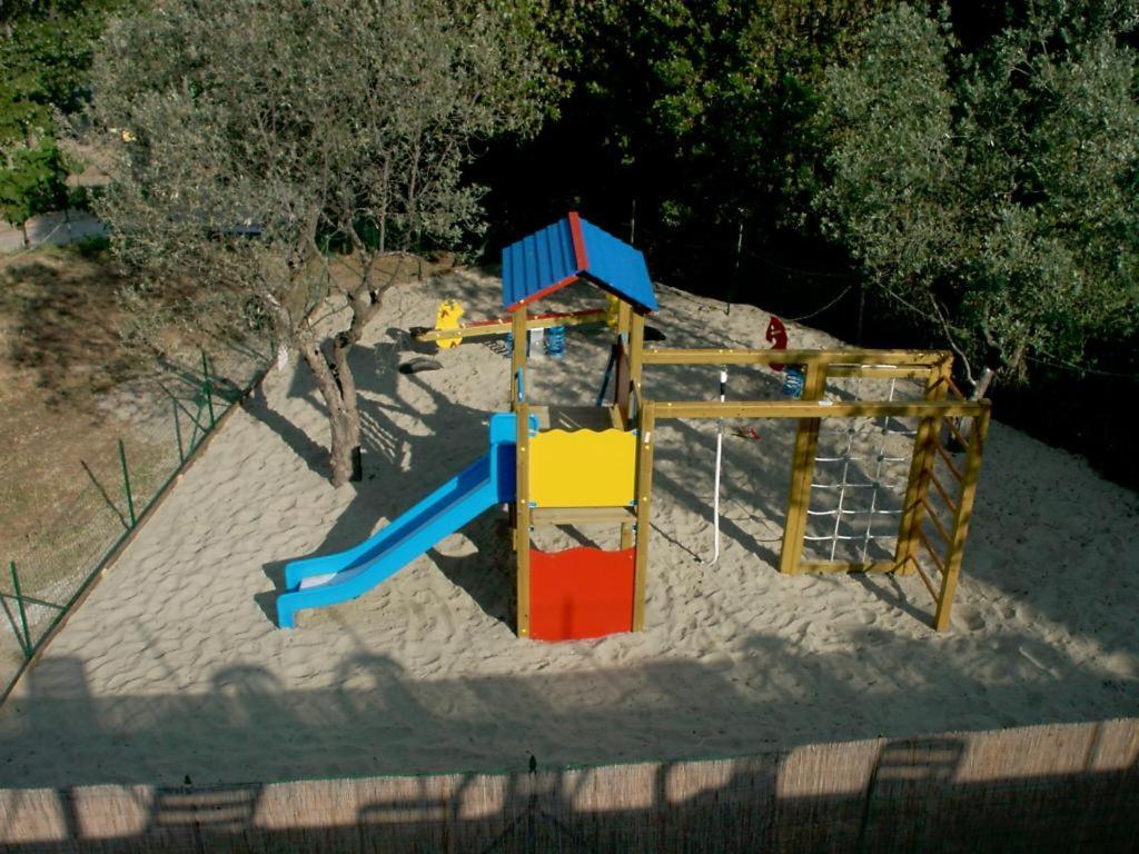 Divacamp Glamping Resort Campiglia Marittima Eksteriør billede