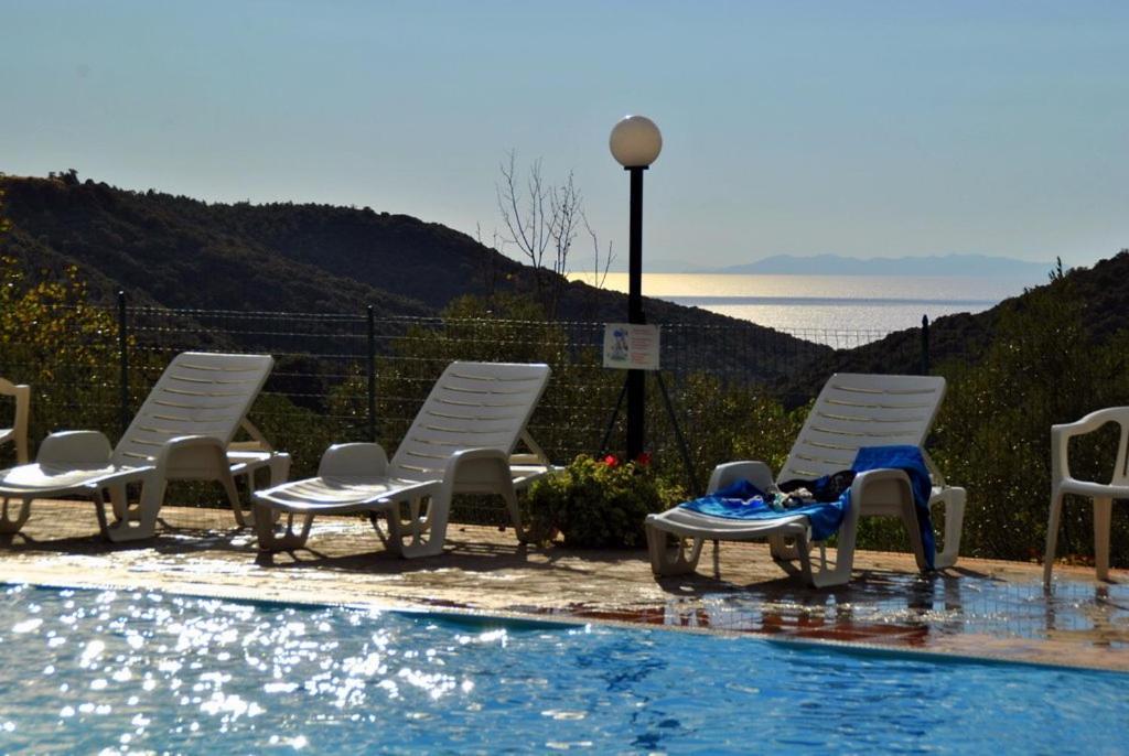 Divacamp Glamping Resort Campiglia Marittima Eksteriør billede